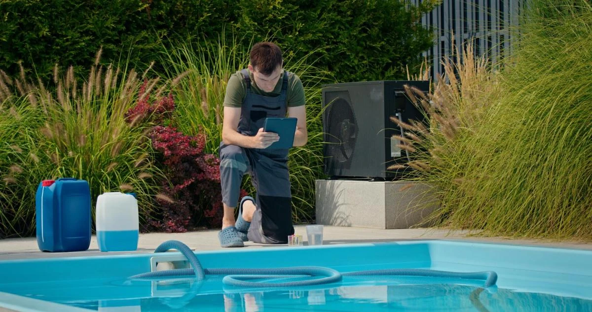 Expert pisciniste à Chavagne – MGO PISCINES