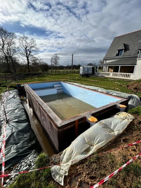Piscine-en-cours-8X4X1.5---Mordelles--7-